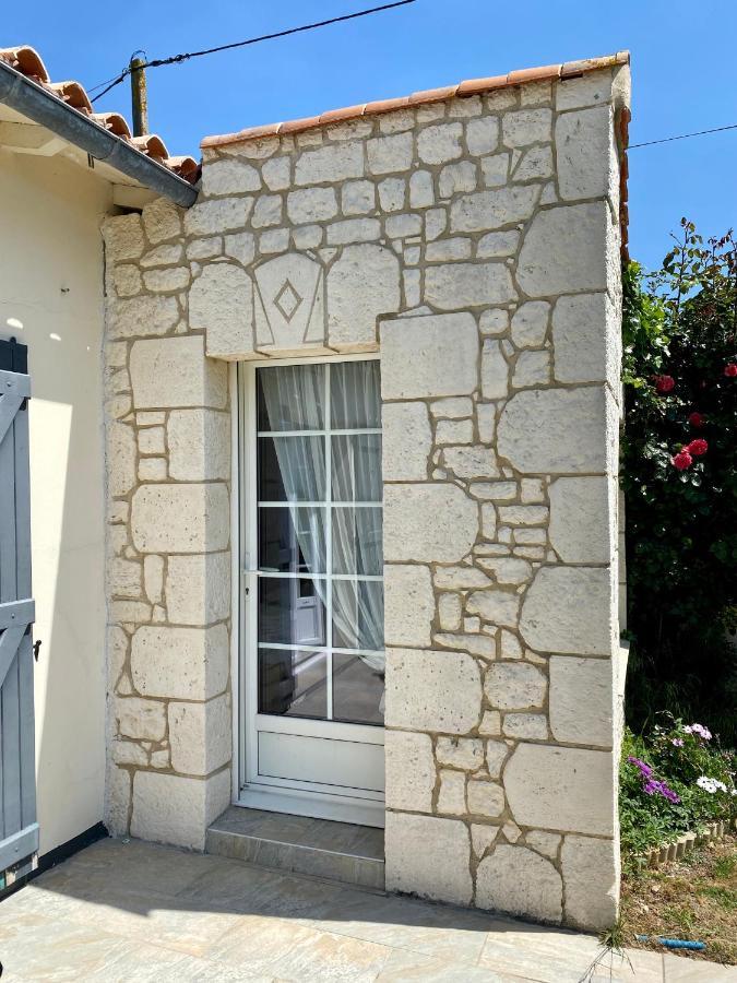 Chambre D'Hotes La Belgerie Saint-Michel-en-l'Herm Екстериор снимка
